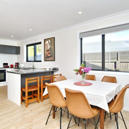Lavandula 4 - Christchurch Holiday Homes Ngoại thất bức ảnh