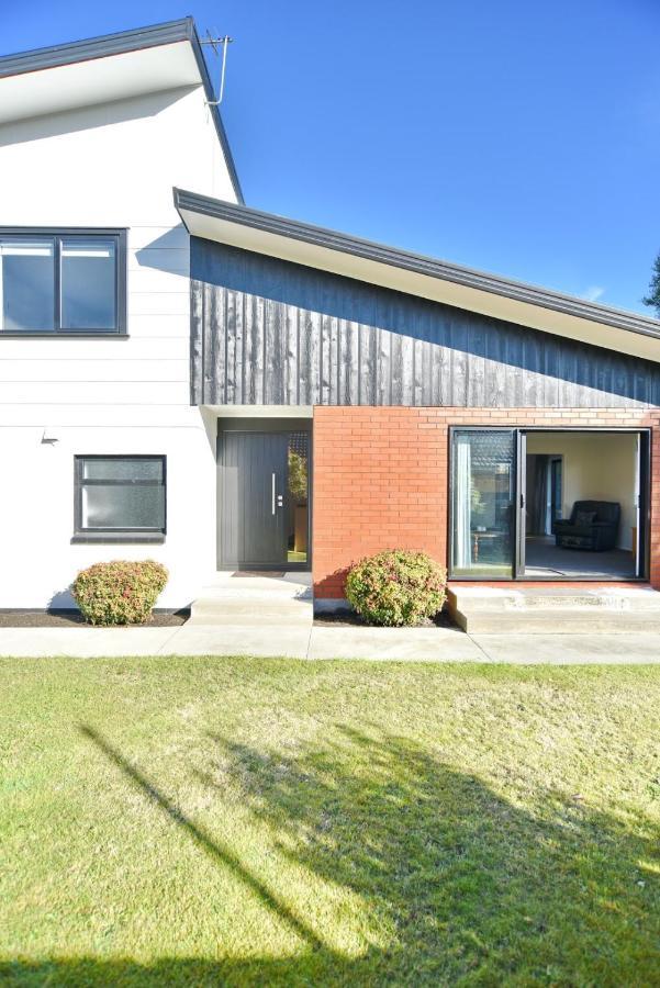 Lavandula 4 - Christchurch Holiday Homes Ngoại thất bức ảnh