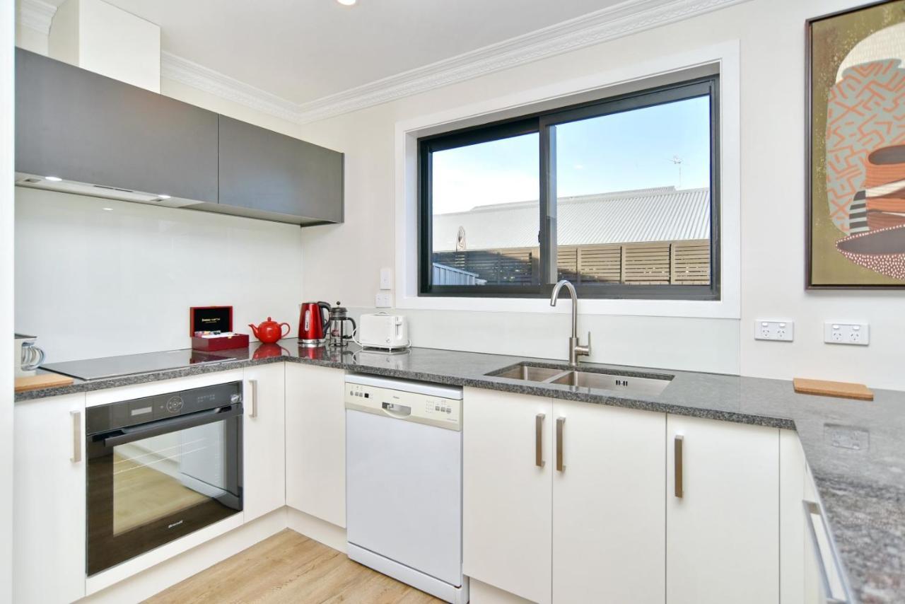 Lavandula 4 - Christchurch Holiday Homes Ngoại thất bức ảnh