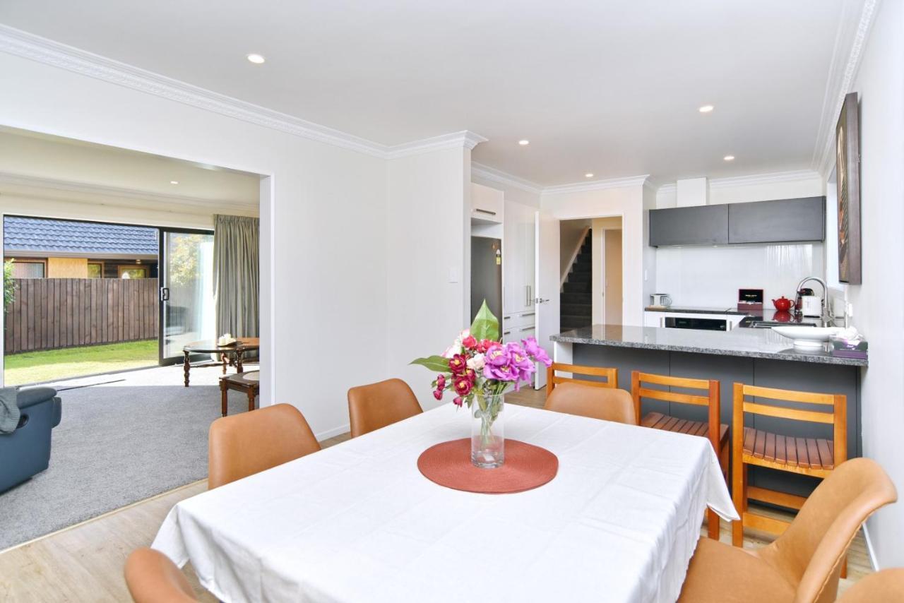 Lavandula 4 - Christchurch Holiday Homes Ngoại thất bức ảnh