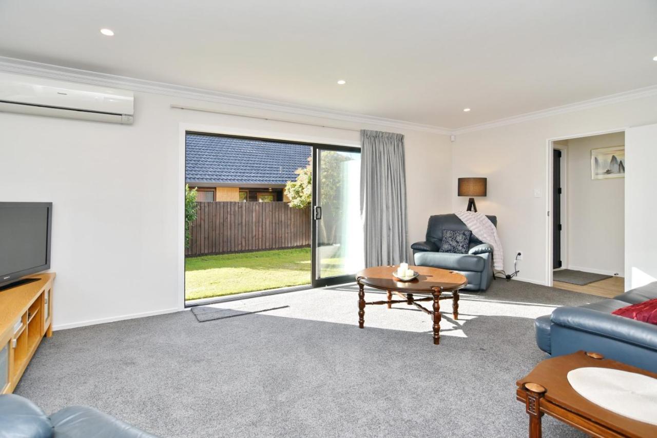 Lavandula 4 - Christchurch Holiday Homes Ngoại thất bức ảnh